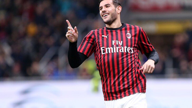 Milan, Theo Hernandez cambia idea: