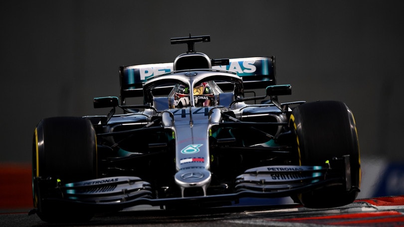 Gp Abu Dhabi: trionfo di Hamilton, Verstappen precede Leclerc