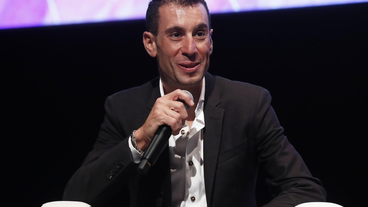 Nibali all'Aquila per la frattura rimediata al Tour de France. Il sindaco: 