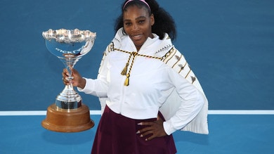 Serena Williams rompe il digiuno: vince il torneo di Auckland
