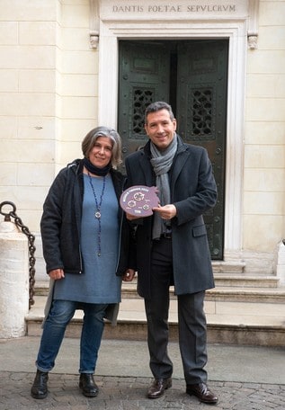 Maratona di Ravenna Città d'Arte dedica la medaglia a Dante Alighieri