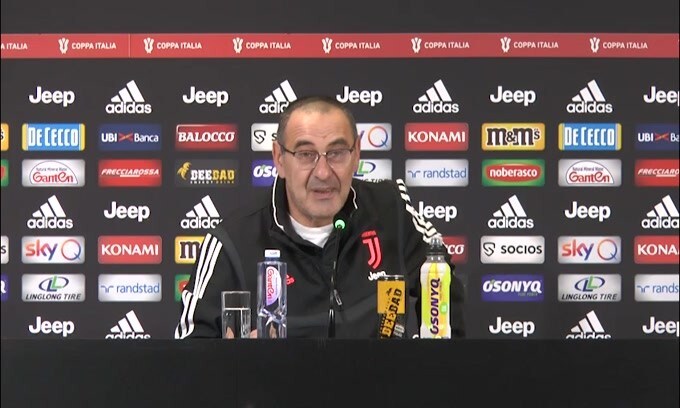 Sarri bacchetta i giornalisti: "Si gioca contro l'Udinese..."