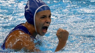 Europei, il Setterosa travolge la Francia 18-6 e vola ai quarti