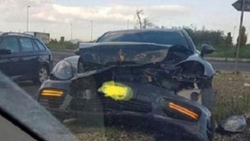Auto distrutte dai calciatori: la top 10 dei peggiori incidenti