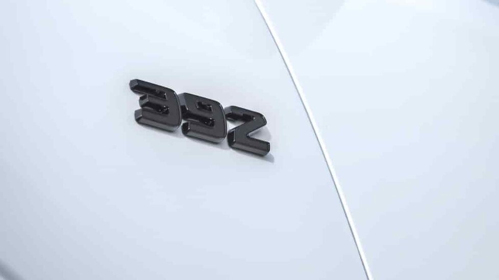 Al Salone di Chicago in scena il nuovo SUV americano, spinto dal potentissmo V8 Hemi