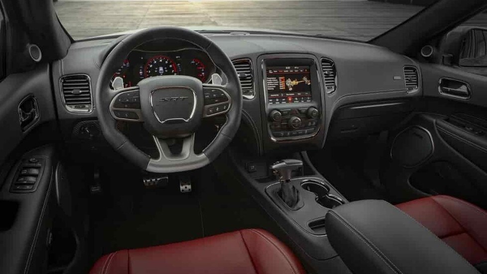 Al Salone di Chicago in scena il nuovo SUV americano, spinto dal potentissmo V8 Hemi