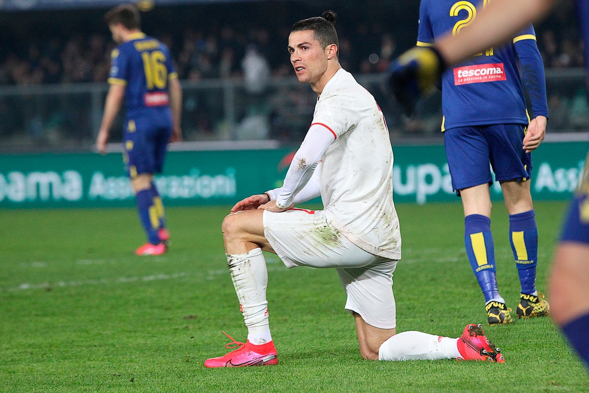 Cristiano Ronaldo, che gioiello! Ma il Verona batte la Juve in rimonta