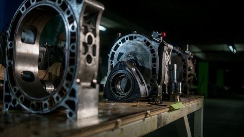 Wankel, la storia del motore rotativo Mazda