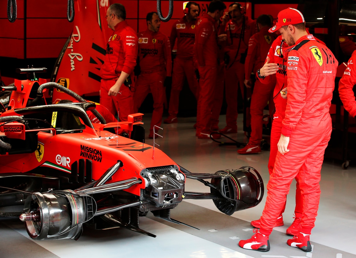 Ferrari, Vettel primo nei test di Barcellona: è il più veloce al mattino
