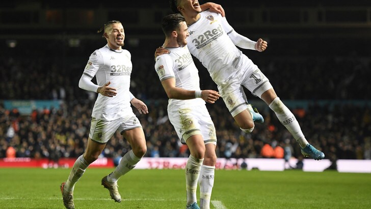 Coronavirus, i calciatori del Leeds rinunciano agli stipendi