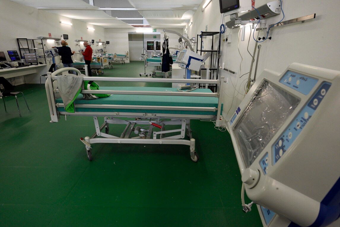 Bergamo Ospedale Da Campo Alla Fiera Per L emergenza Coronavirus