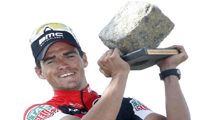 Ciclismo, Van Avermaet è il primo vincitore virtuale del Giro Fiandre
