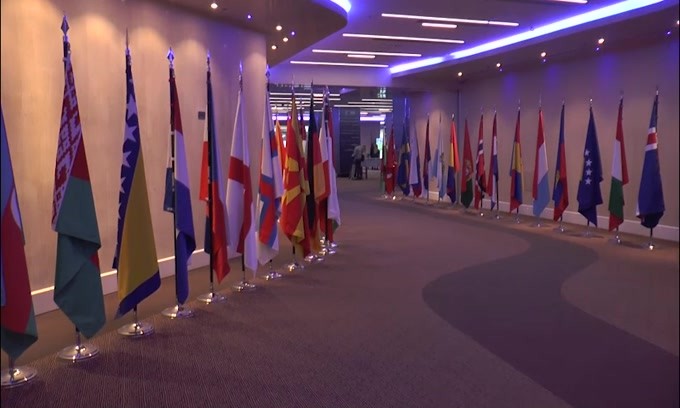 La Uefa ha deciso: "Finire i campionati entro 3 agosto"