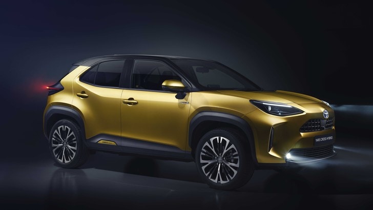 nuova toyota yaris cross il bsuv arriverà nel 2021