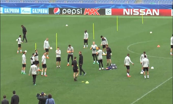 Premier League, in caso di contagio solo il calciatore verrà isolato
