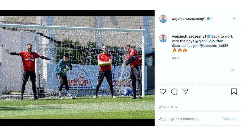 Juve, Szczesny torna alla Continassa: "Di nuovo a lavoro con i ragazzi"