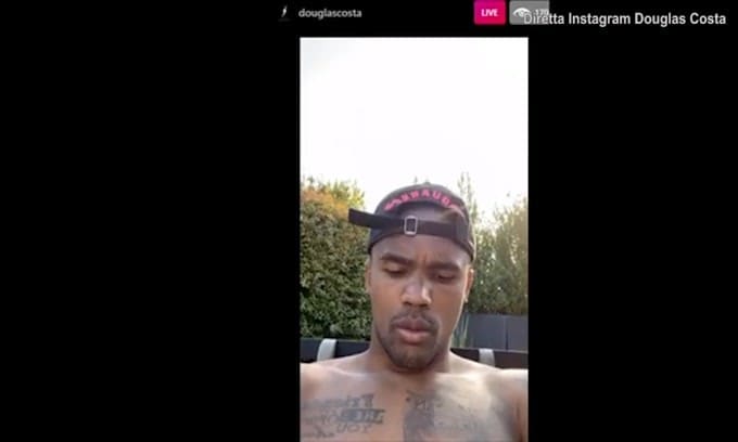 Douglas Costa: "Con Dybala ho un buon rapporto"