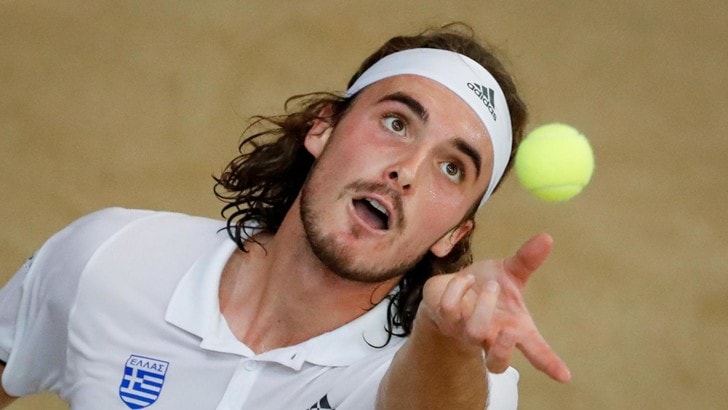 Tsitsipas, Kuerten risponde di no all'offerta di allenarlo
