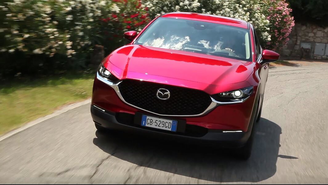 Video: la Mazda CX-30 con lo Skyactiv-G 2.0L da 150 CV