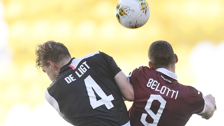 Juve-Torino, ammoniti De Ligt e Dybala: salteranno la gara con il Milan