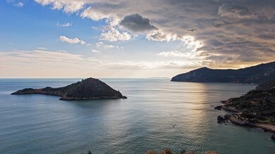 Tra Capalbio e il Monte Argentario