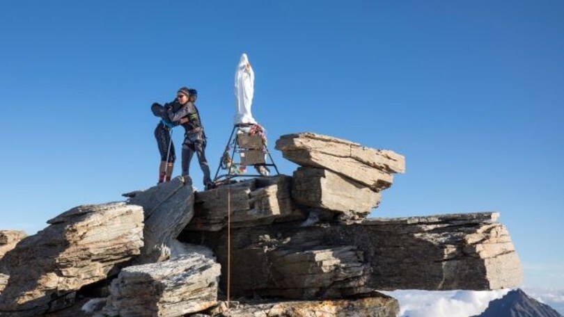 A Maguet e Antonioli il nuovo record di ascesa e discesa del Gran Paradiso
