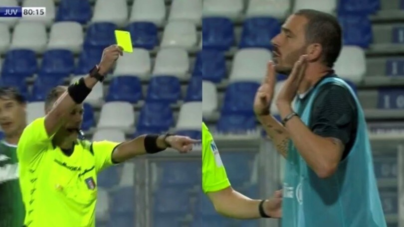 Sassuolo-Juve, Bonucci discute con Peluso e viene ammonito in panchina