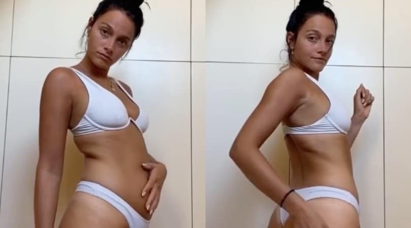 Oriana Sabatini si mostra in bikini e invita alla riflessione
