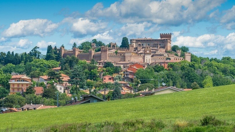 Il Castello di Gradara, tra arte e amori tragici