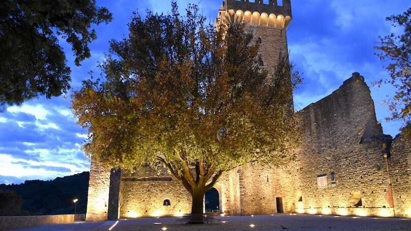 Da Lerici alla foce del Magra, tra borghi e antichi castelli