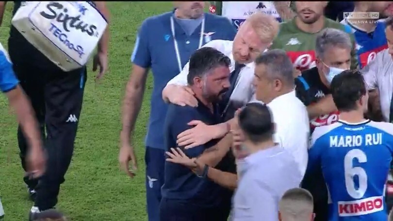 Napoli-Lazio, scintille nel finale: Gattuso ringhia contro Inzaghi