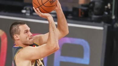 Basket, NBA: i Thunders battono i Lakers, Spurs di Belinelli ko contro i Nuggets