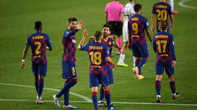 Messi è magico: il Barcellona elimina il Napoli dalla Champions