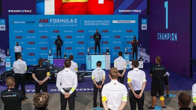 F.E. ePrix Berlino Round 11: la Stagione 6 finisce con doppietta Mercedes