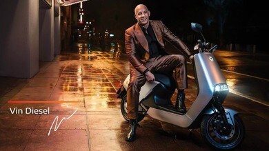 Vin Diesel nello spot di lancio dello scooter elettrico Yadea G5