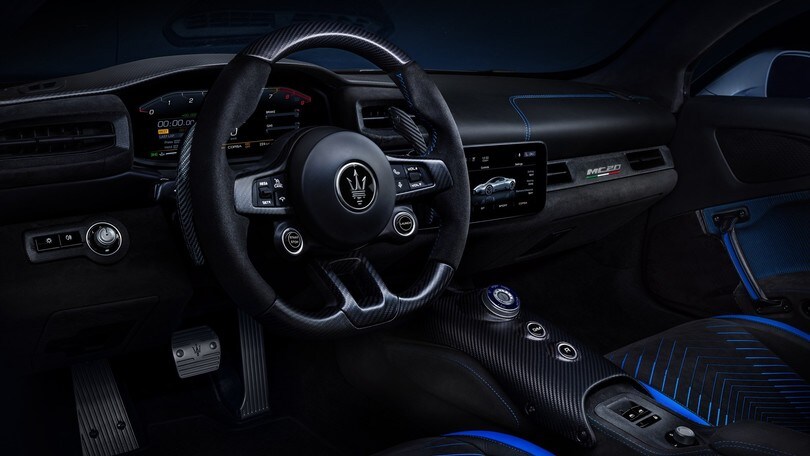 Maserati MC20, supercar "farfalla" più estrema e audace col V6 Nettuno