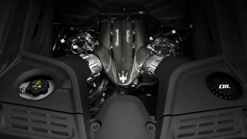 Maserati MC20, supercar "farfalla" più estrema e audace col V6 Nettuno
