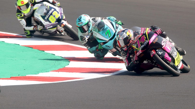 Gp San Marino: vittoria con rimonta per McPhee in Moto3, Arbolino 6°