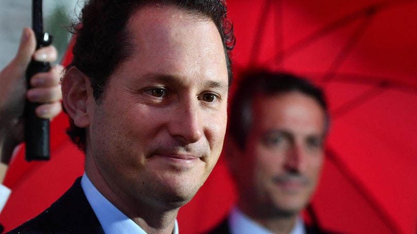 Ferrari, Elkann: "Momento difficile, ma ci aspetta un grande futuro"