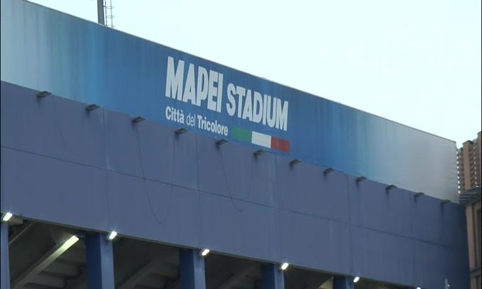 Gli stadi di Serie A riaprono ai tifosi: fino a mille persone