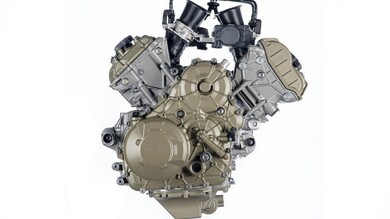 Addio Desmo, benvenuto V4 Granturismo: nuovo viaggio per Ducati