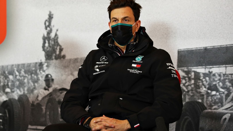 F1, Wolff non ha dubbi: "La Mercedes resterà nel Circus"