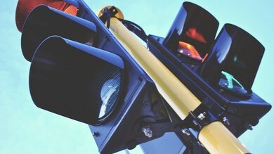 Multa semaforo rosso, sanzione da annullare in un caso: ecco quale