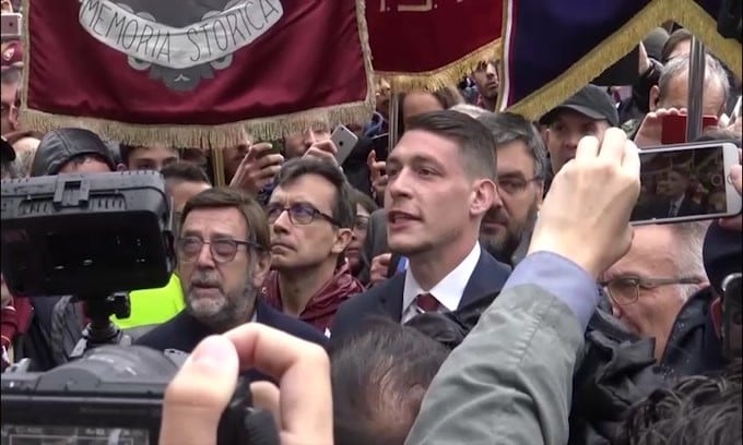 Torino, trauma al ginocchio per Belotti