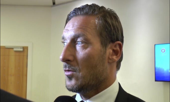 Roma, Salah elogia Totti