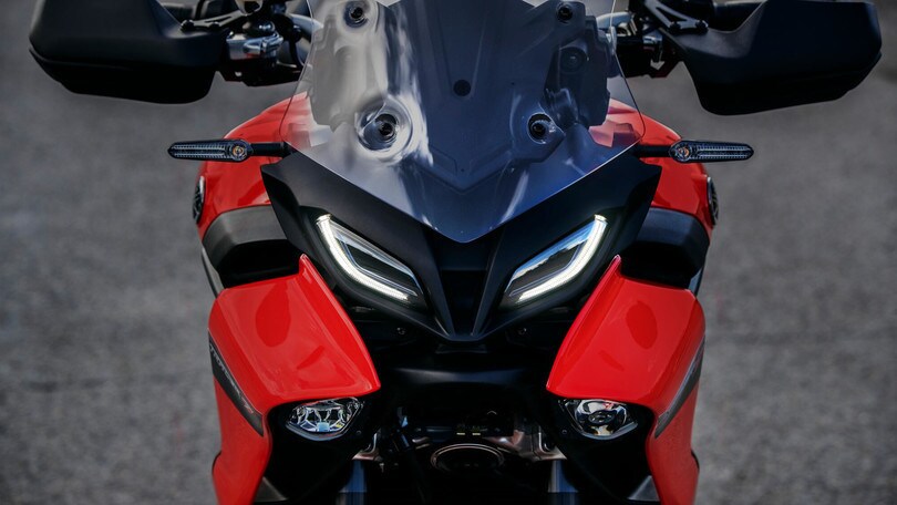 Yamaha Tracer 9: ridisegnata e più divertente che mai