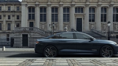 DS 9 E-Tense, prezzo da 55.200 euro per l'arrivo in Italia