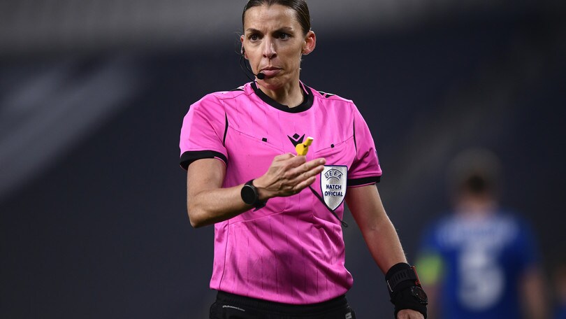 Juve-Dynamo Kiev, Stephanie Frappart fa la storia