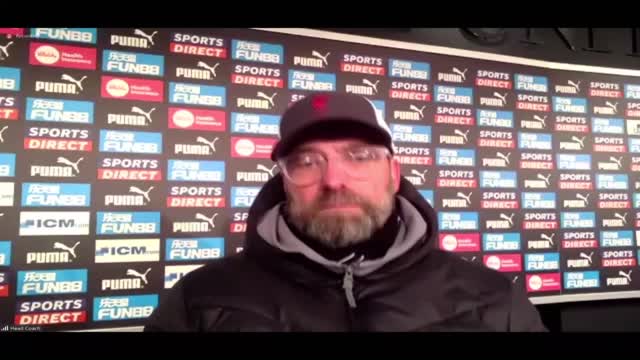 Klopp: "Covid? La Premier può andare avanti, ma..."