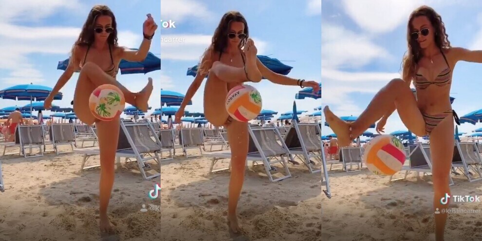 Juve, Kristin Carrer fenomeno in spiaggia: che palleggi!